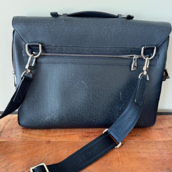 Louis Vuitton Taiga Leather Briefcase, Black with Crossbody Strap - Picture 2 of 3